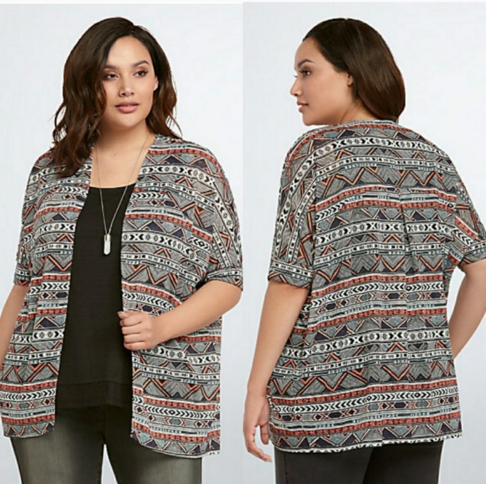 Aztec/Geo Torrid shrug/kimono/open cardigan